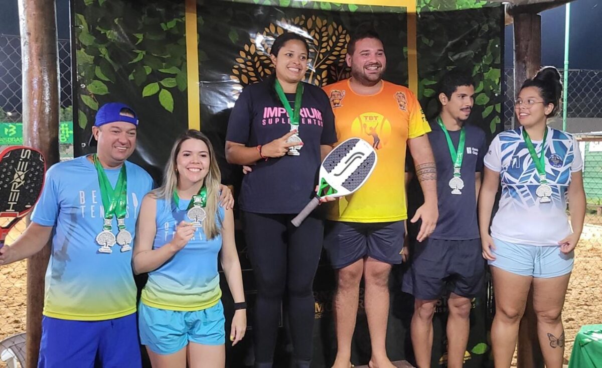 Atletas de Três Lagoas participam de circuito estadual de beach tennis em Chapadão do Sul