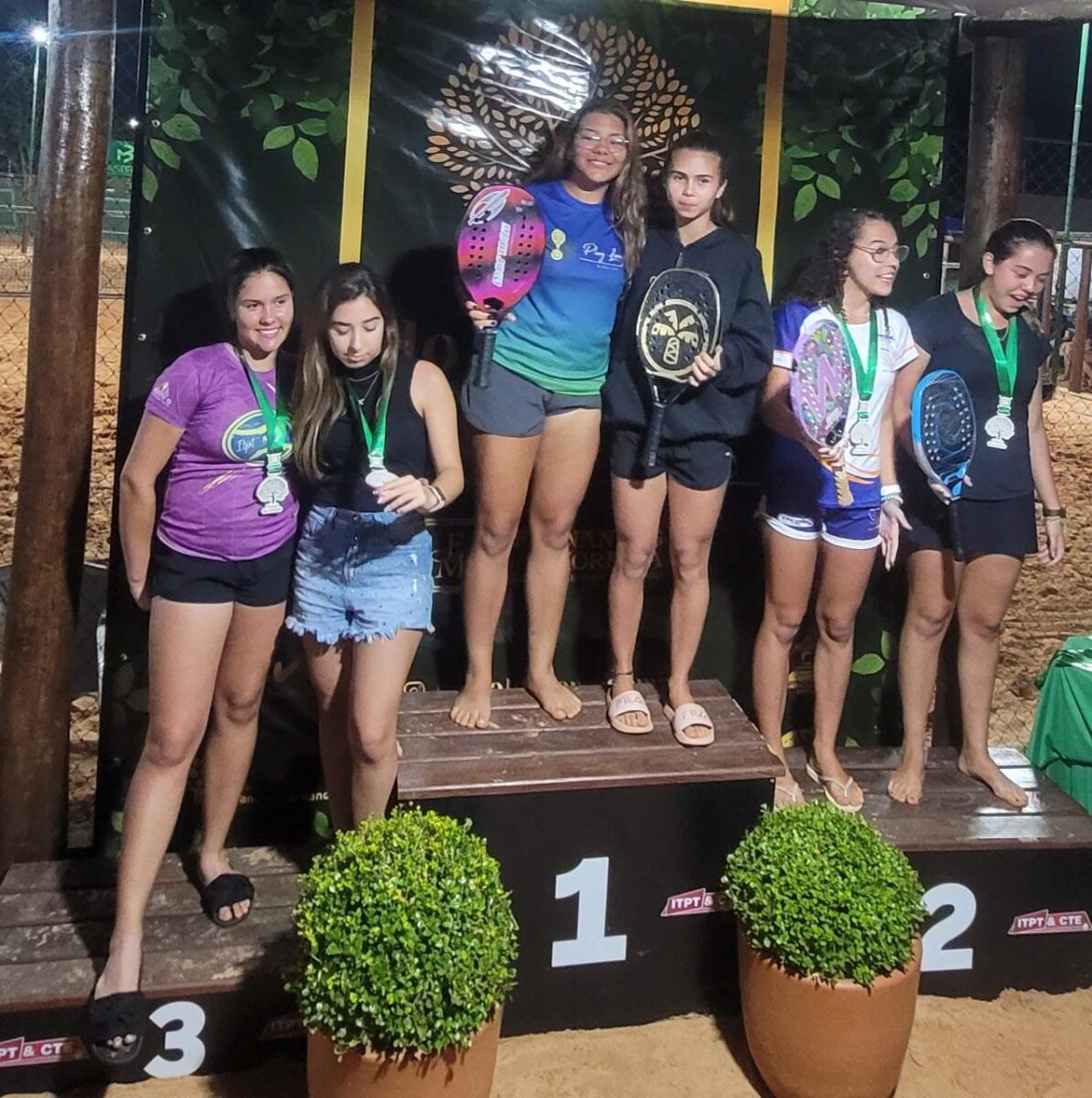 Atletas de Três Lagoas participam de circuito estadual de beach tennis em Chapadão do Sul