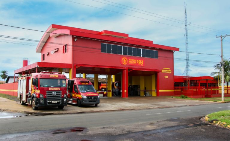 Secretários municipais prestigiam solenidade de aniversário do 5º Grupamento de Bombeiros de Três Lagoas