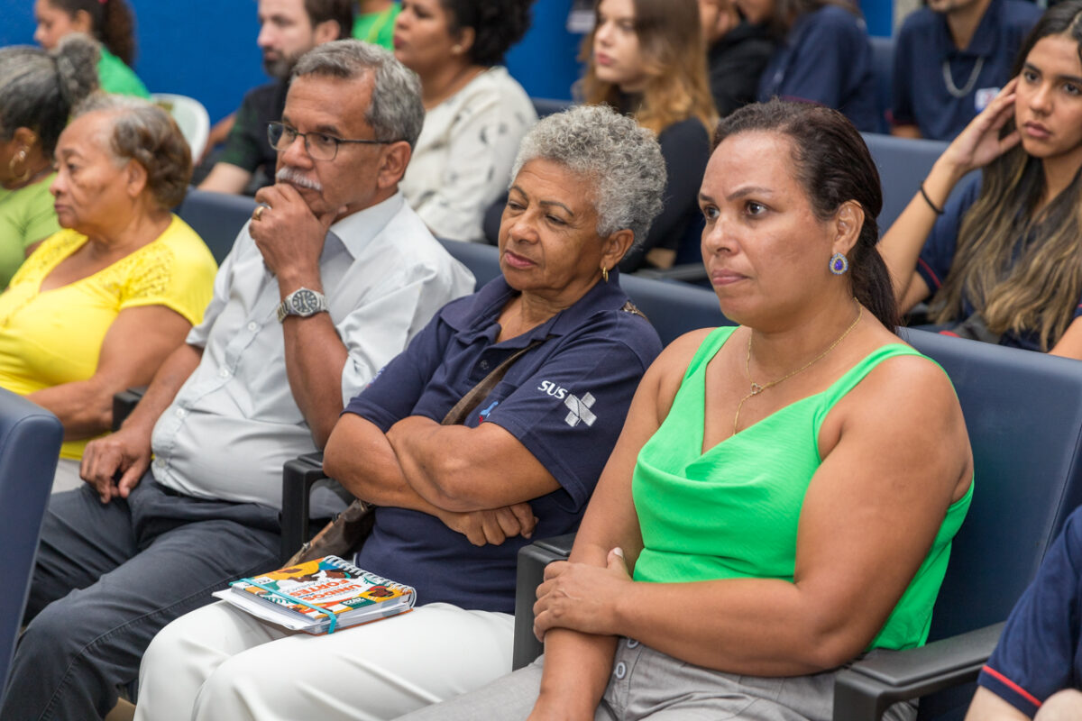 Racismo e mercado de trabalho em pauta durante audiência pública na Câmara