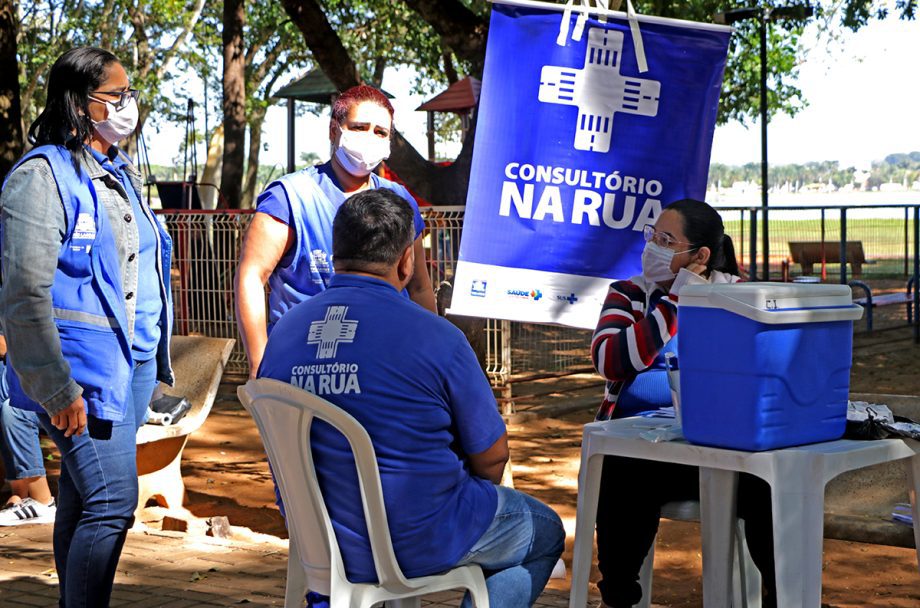 LUTA ANTIMANICOMIAL – Saúde monta consultório na rua para atender população em vulnerabilidade social