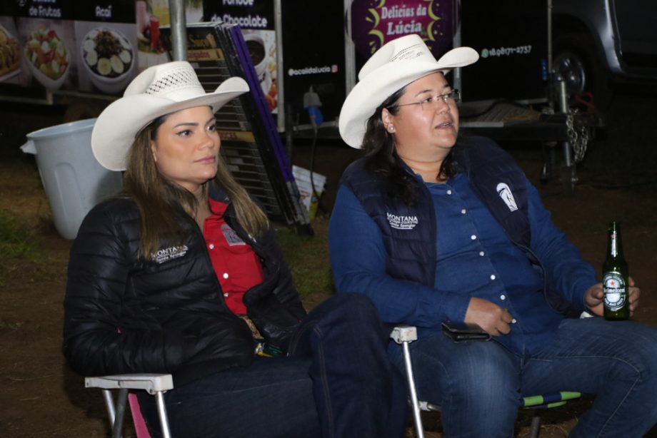 Competição de Ranch Sorting reuniu vários cowboys e cowgirls na Estância Boa Vista