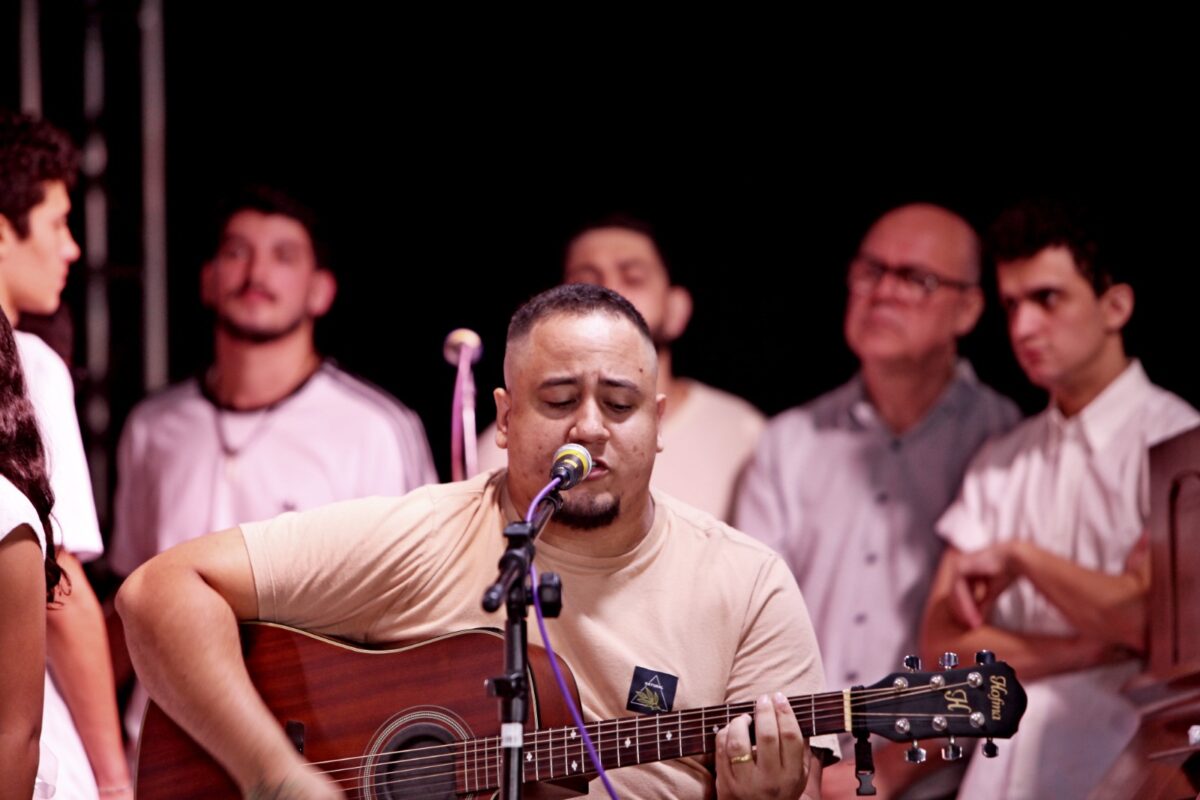 <strong>Espetáculo “Te Agradeço Mãe” emociona público presente em noite de homenagem às mães</strong>