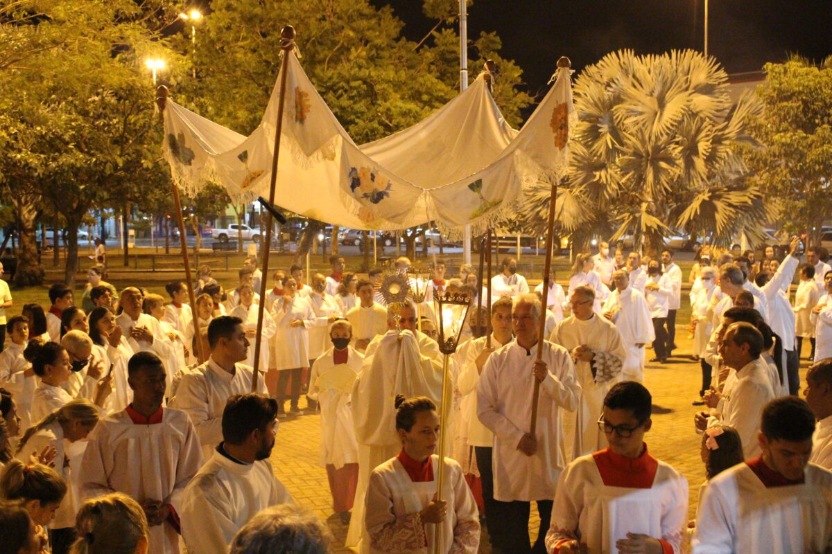 Catedral Coração de Jesus espera mais de 2 mil pessoas para celebrar Corpus Christi em Três Lagoas