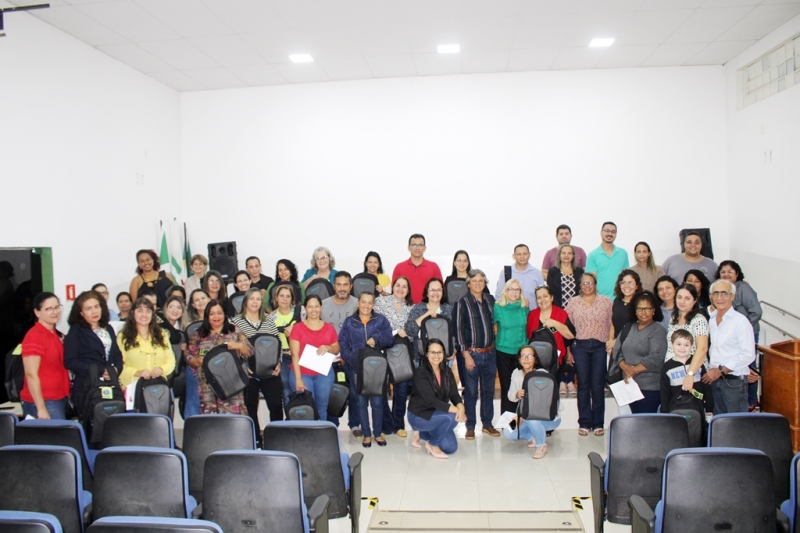 Educação Inovadora e Inclusiva: Brasilândia entrega 80 chromebooks