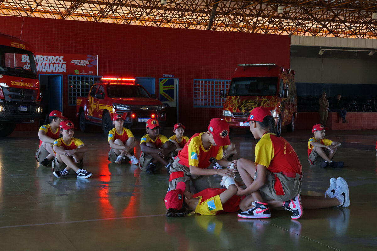 Com atenção e cuidado, Projeto “Bombeiros do Amanhã” beneficia 850 crianças e adolescentes em MS