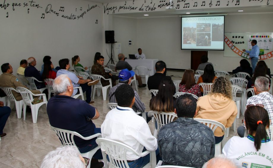 COMITÊ DA DENGUE – Escolas Municipais e Estaduais unem forças para combater à Dengue em TL