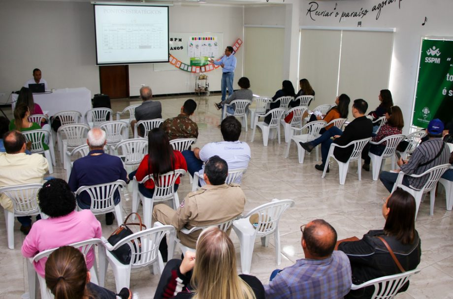 COMITÊ DA DENGUE – Escolas Municipais e Estaduais unem forças para combater à Dengue em TL