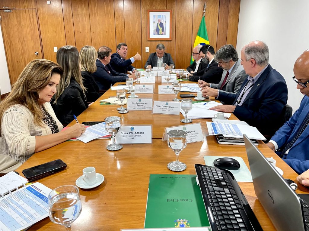 Em Brasília, governador garante recursos para obras prioritárias ao desenvolvimento de MS