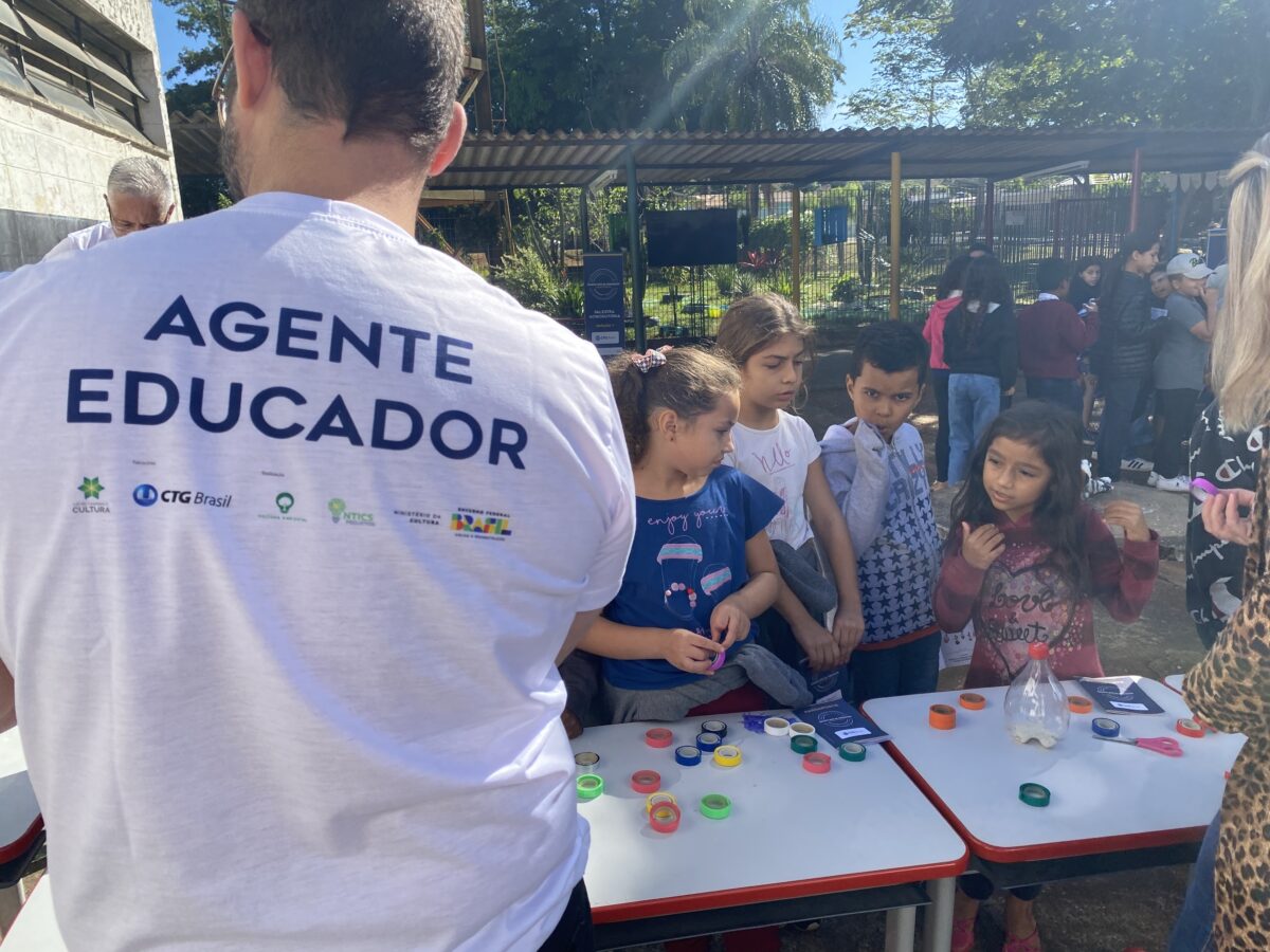 Projeto itinerante leva realidade virtual para escolas de Três Lagoas