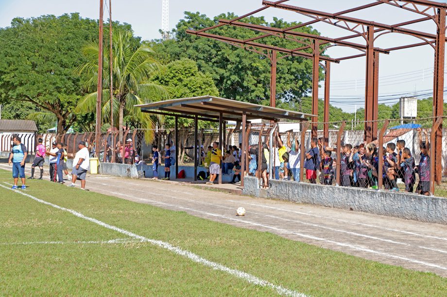 Veja como foram os primeiros embates do Campeonato Municipal de Futebol das Categorias de Base no último domingo (25)