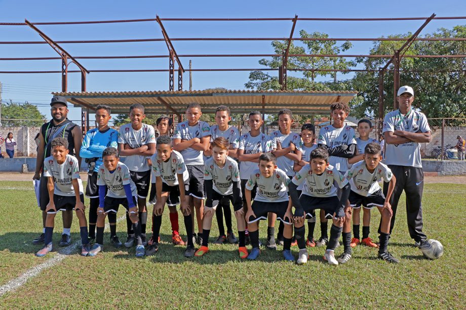 Veja como foram os primeiros embates do Campeonato Municipal de Futebol das Categorias de Base no último domingo (25)