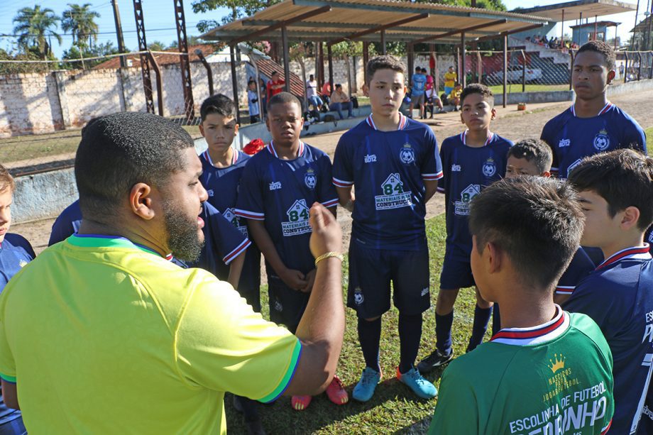 Veja como foram os primeiros embates do Campeonato Municipal de Futebol das Categorias de Base no último domingo (25)