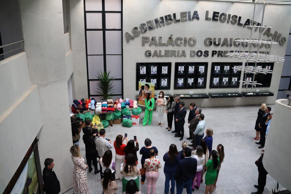 Campanha “Seu Abraço Aquece” recebe doação da Assembleia Legislativa