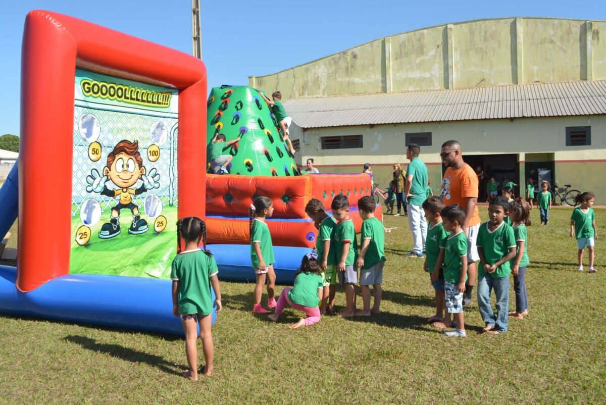 Prefeitura de Bataguassu promove tarde de lazer para crianças no Ginásio de Esportes