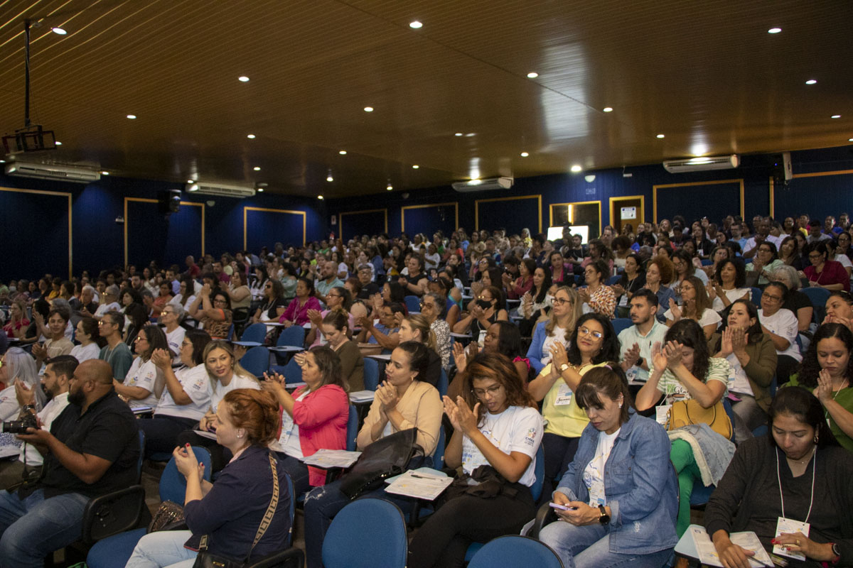 Com proposta de melhorias nos serviços, 14ª Conferência Municipal de Assistência Social reuniu servidores e sociedade em geral