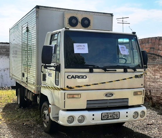 Leilão do SESC/MS tem caminhão, gerador de energia e até uma central de ar condicionado