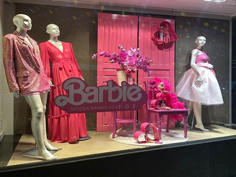 Comércio ‘bombando’, classificação e manifestação da bancada evangélica: Barbie é o assunto do momento