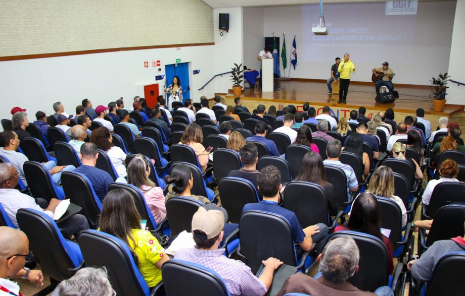 Abertura da III Semana de Conscientização no Trânsito recebe mais de 140 servidores municipais