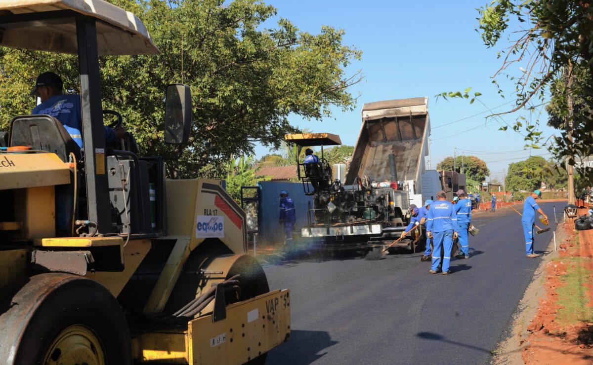 Para asfaltar municípios, Governo do Estado cria grupo para levantar informações sobre vias urbanas