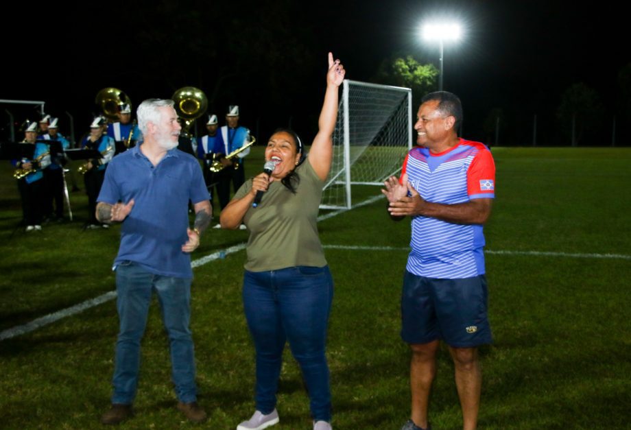 Prefeitura de Três Lagoas inaugura Iluminação de Led no campo de futebol de Arapuá