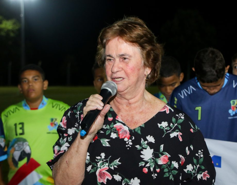 Prefeitura de Três Lagoas inaugura Iluminação de Led no campo de futebol de Arapuá