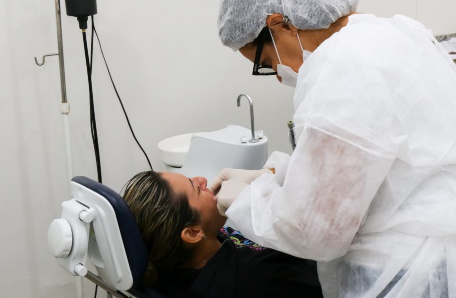 Prefeitura finaliza mutirão de próteses dentárias atendendo mais de 170 pacientes três-lagoenses