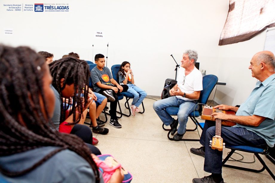 Projeto Musicou apresentou “Oficina de Canções Instantâneas” aos três-lagoenses