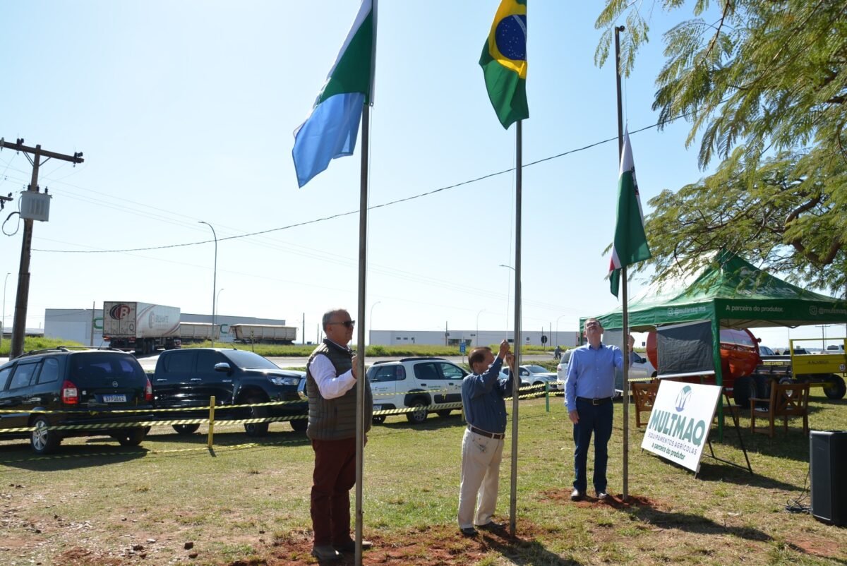 Prefeito Akira prestigia abertura do Leilosul Agronegócios 2023