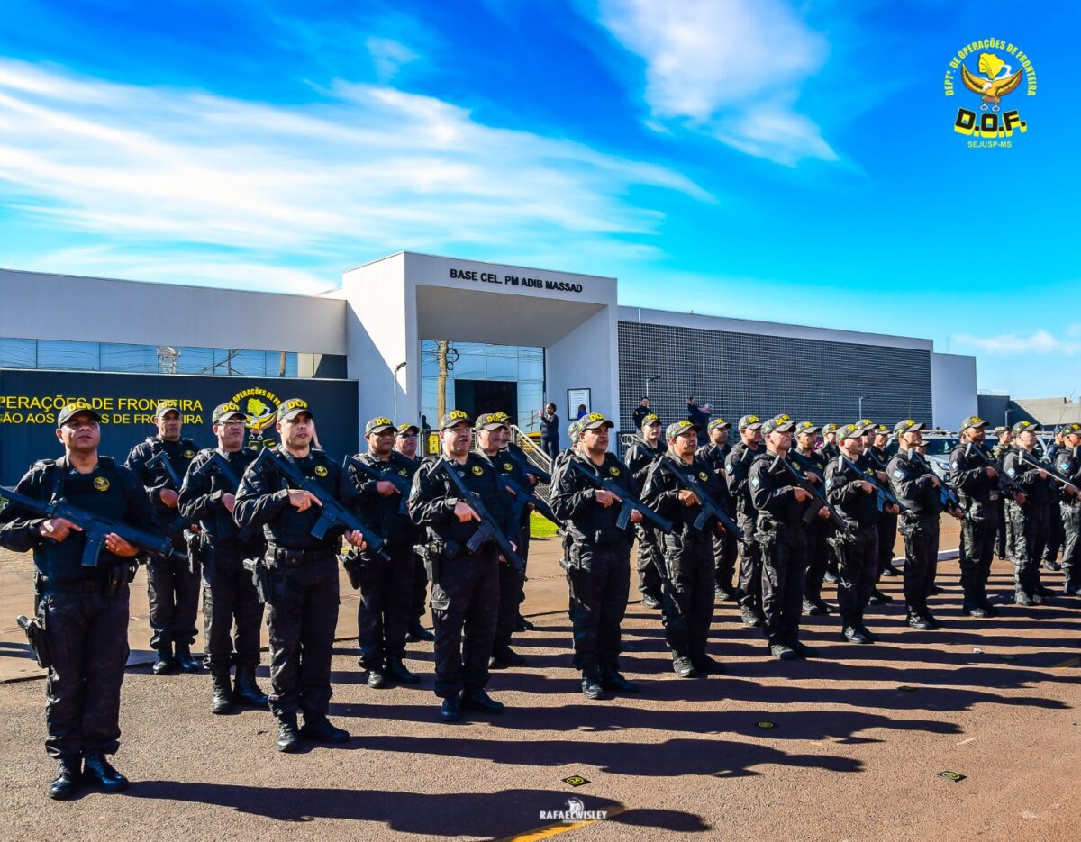 DOF entrega Medalha Águia da Fronteira a 32 autoridades civis e militares