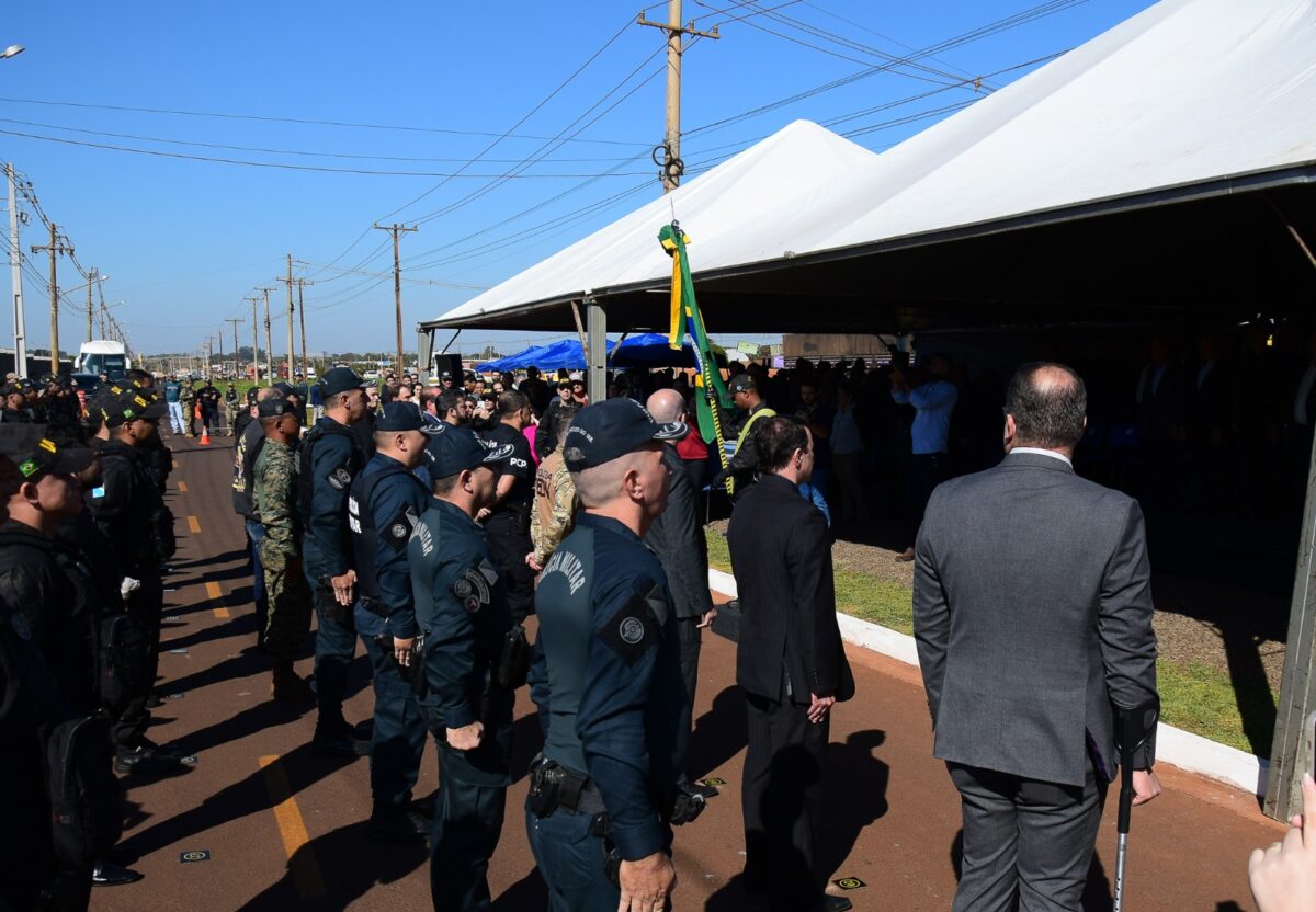 DOF entrega Medalha Águia da Fronteira a 32 autoridades civis e militares