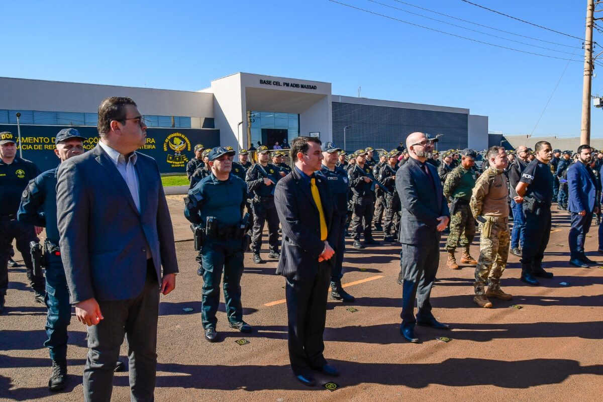 DOF entrega Medalha Águia da Fronteira a 32 autoridades civis e militares