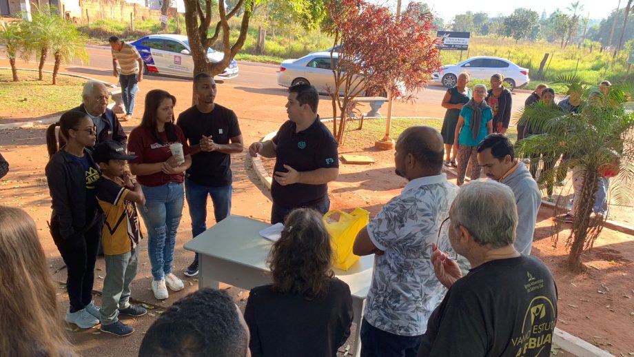 Ação Social “Mais Vida” leva atendimento médico, jurídico e lazer para os moradores de Arapuá