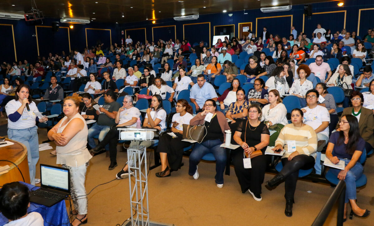 Com proposta de melhorias nos serviços, 14ª Conferência Municipal de Assistência Social reuniu servidores e sociedade em geral