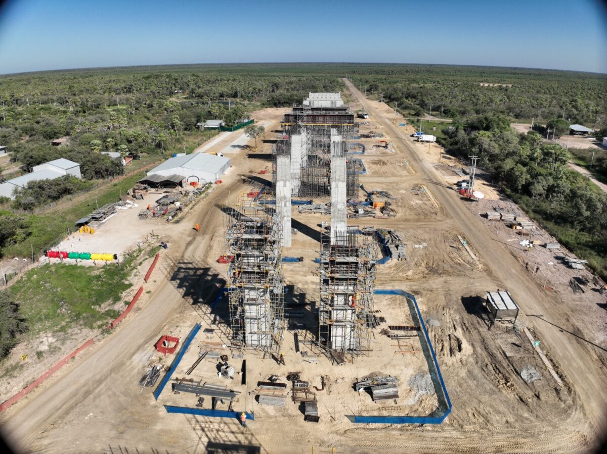 Com várias frentes de trabalho, obra da ponte da Rota Bioceânica avança no Brasil e Paraguai