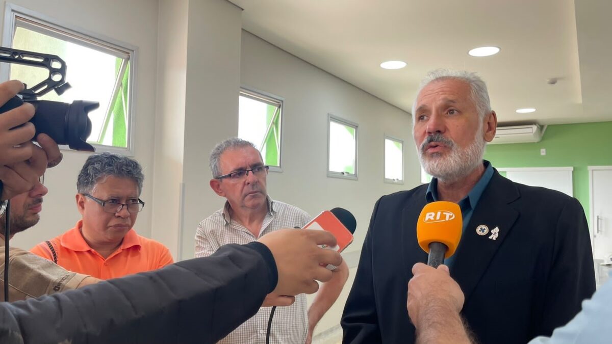 Superintendente do Ministério da Saúde conhece obra do Hospital Regional de Dourados