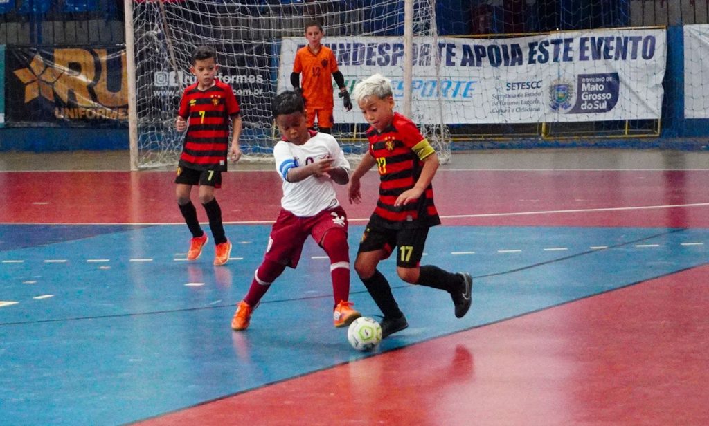 Em Campo Grande, Fluminense fica com o título da Taça Brasil Sub-8 de futsal