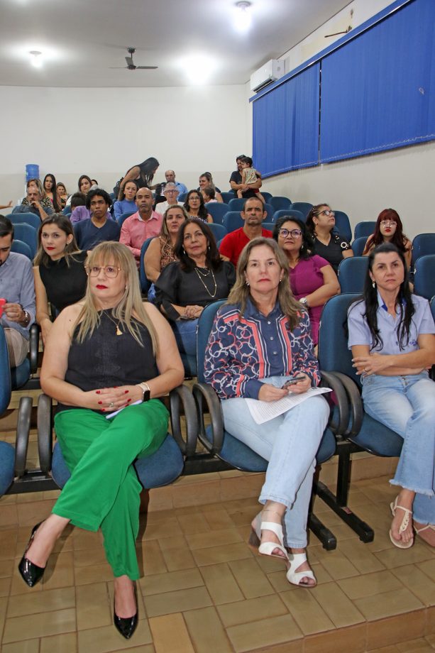 Palestra e confraternização marcam solenidade de 4 anos da CIL