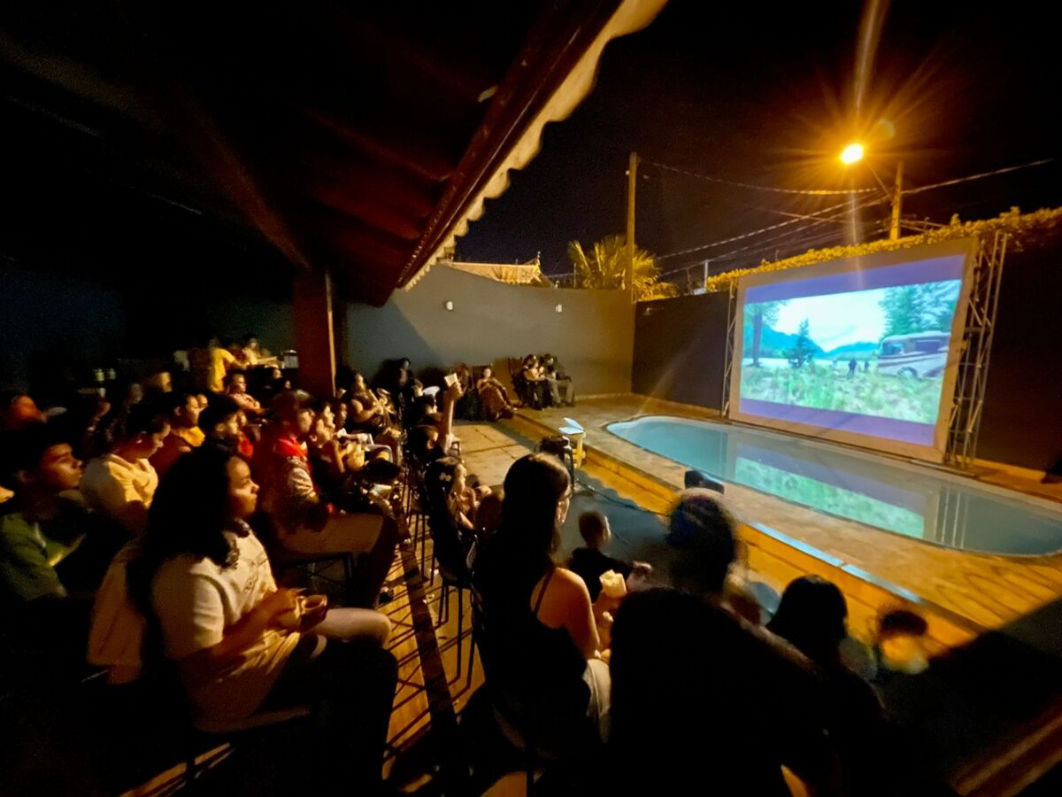 Projeto “Cinema no Bairro” é sucesso em Três Lagoas