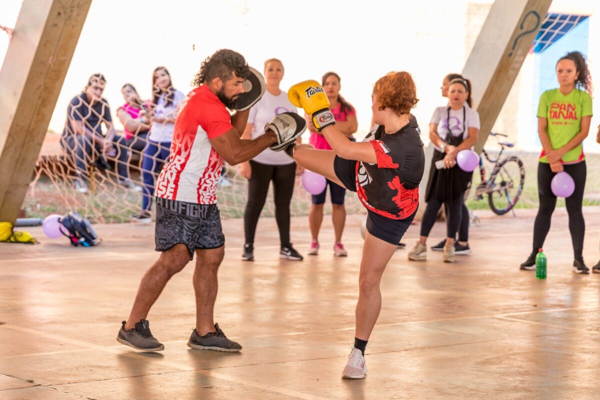 Vereadores participam de atividade física e promovem aula de Ritbox e Defesa Pessoal