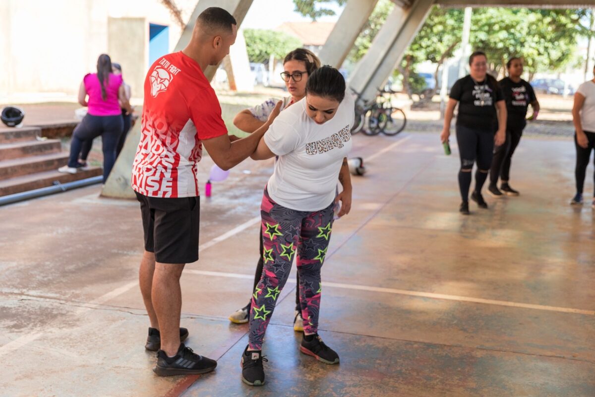 Vereadores participam de atividade física e promovem aula de Ritbox e Defesa Pessoal