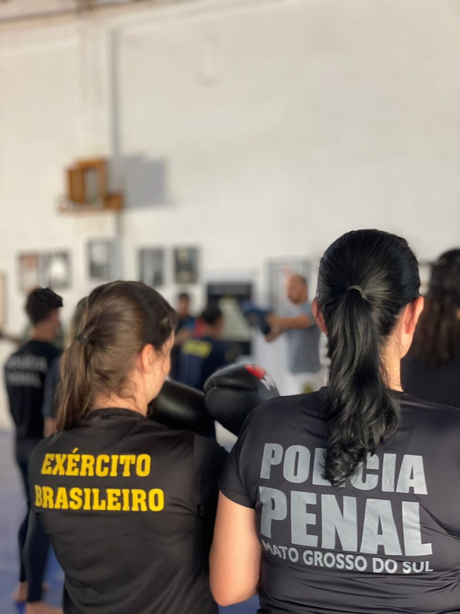 Polícia Federal realiza treinamento de Autodefesa para Mulheres da Segurança Pública