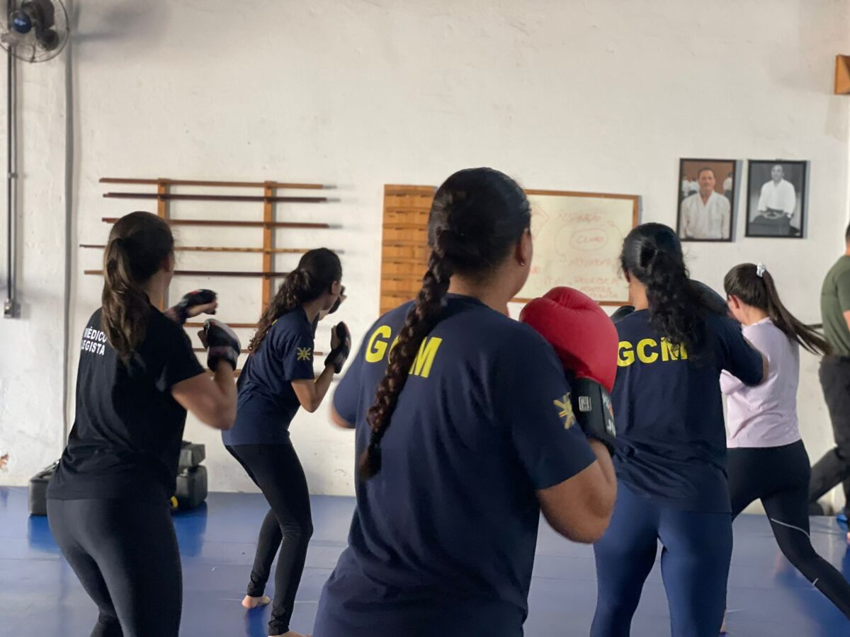 Polícia Federal realiza treinamento de Autodefesa para Mulheres da Segurança Pública