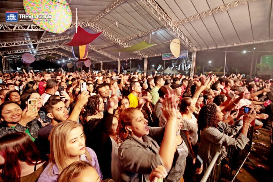 Mais de 75 mil pessoas passaram pela NOB durante os 4 dias da 33ª Festa do Folclore