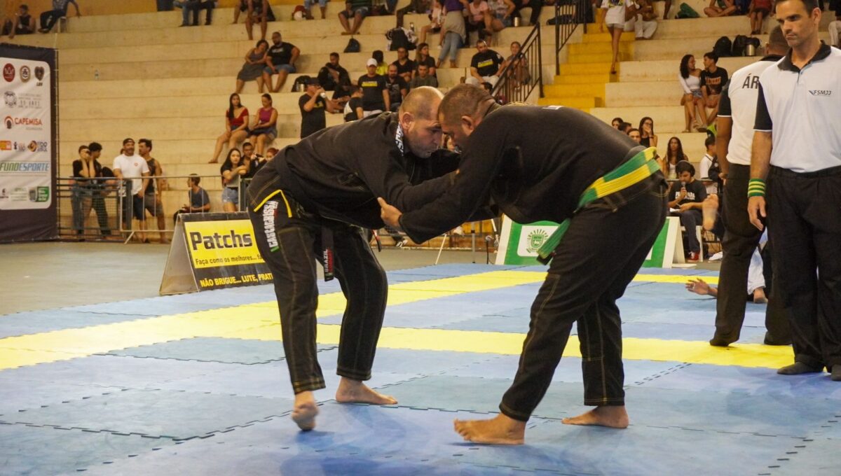 Com 150 atletas, delegação representa MS no Campeonato Mundial de Jiu-Jitsu Desportivo