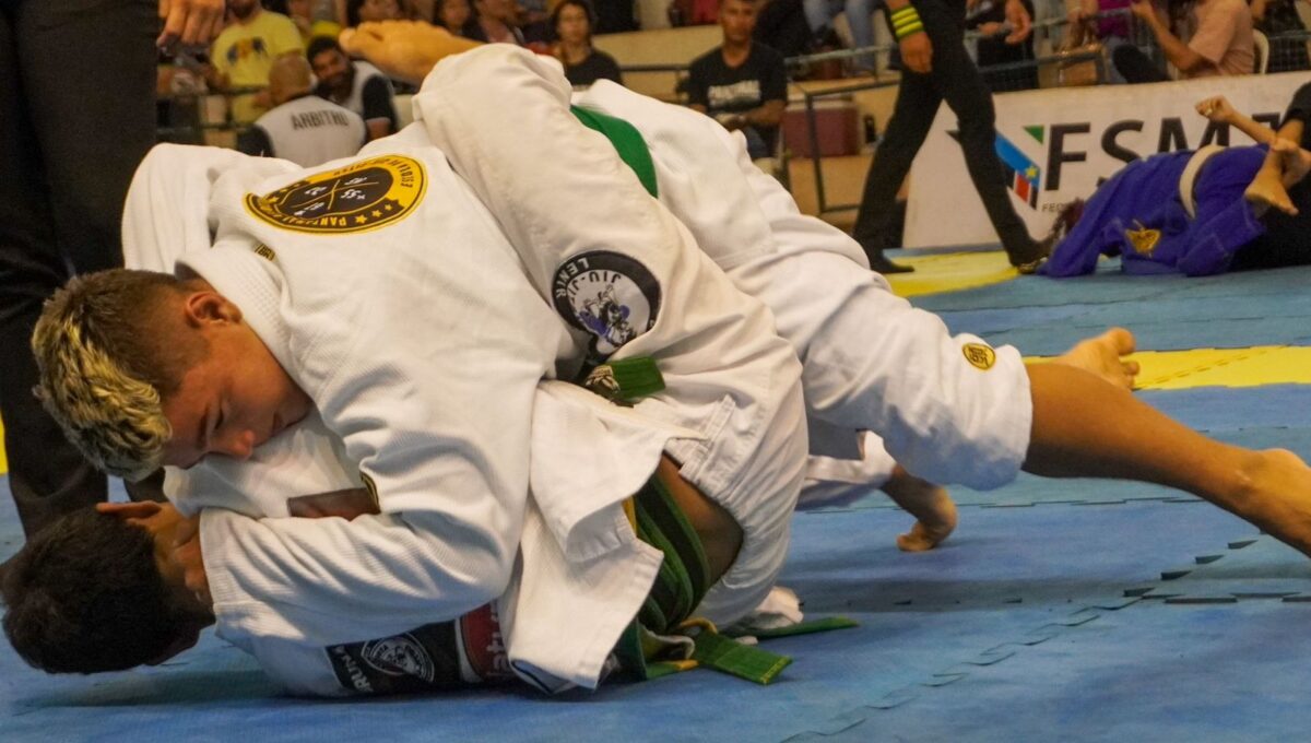 Com 150 atletas, delegação representa MS no Campeonato Mundial de Jiu-Jitsu Desportivo