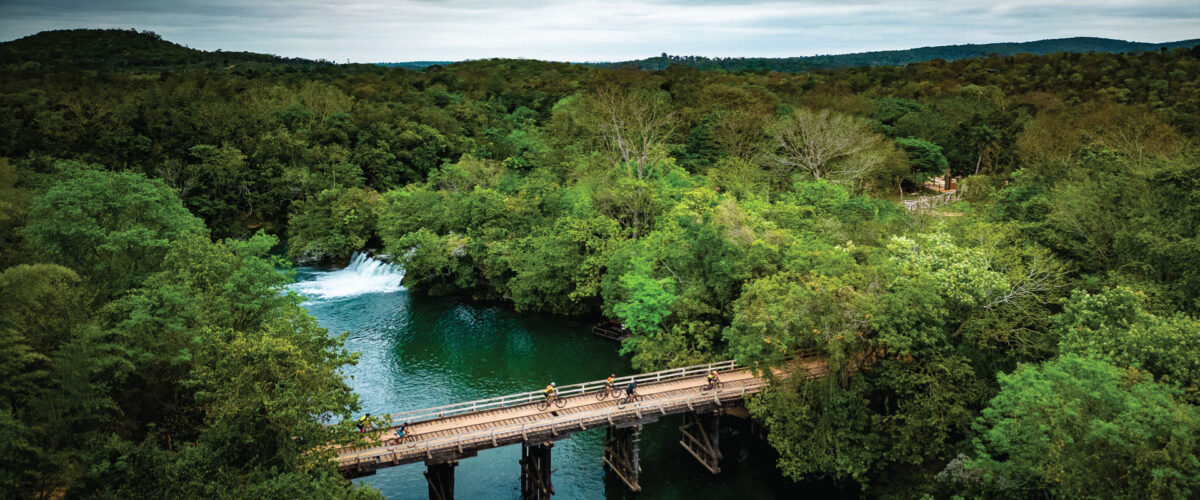 Com três dias de prova, Brasil Ride retorna a Bonito e reúne mais de mil ciclistas no feriadão