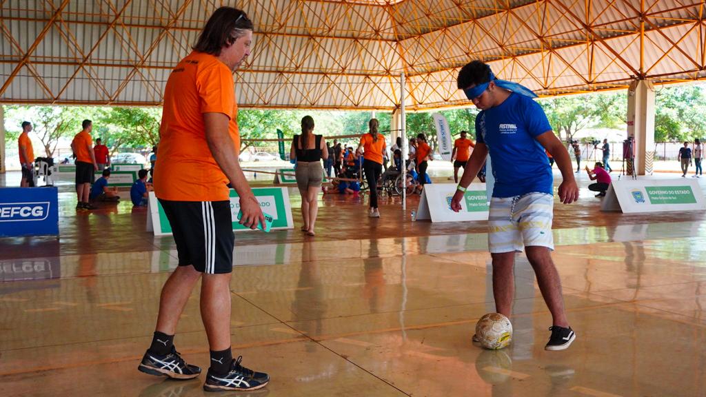 Festival Paralímpico celebra a inclusão de crianças e adolescentes com experiências esportivas