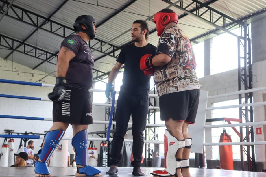 Lutadores de Três Lagoas conquistam “ouro” em competição nacional e estão classificados para Panamericano de Kickboxing na Argentina