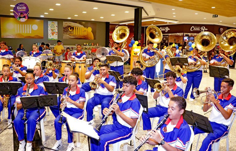 56 ANOS – Banda Cristo Redentor encerra comemorações com exposição e apresentação no Shopping Três Lagoas